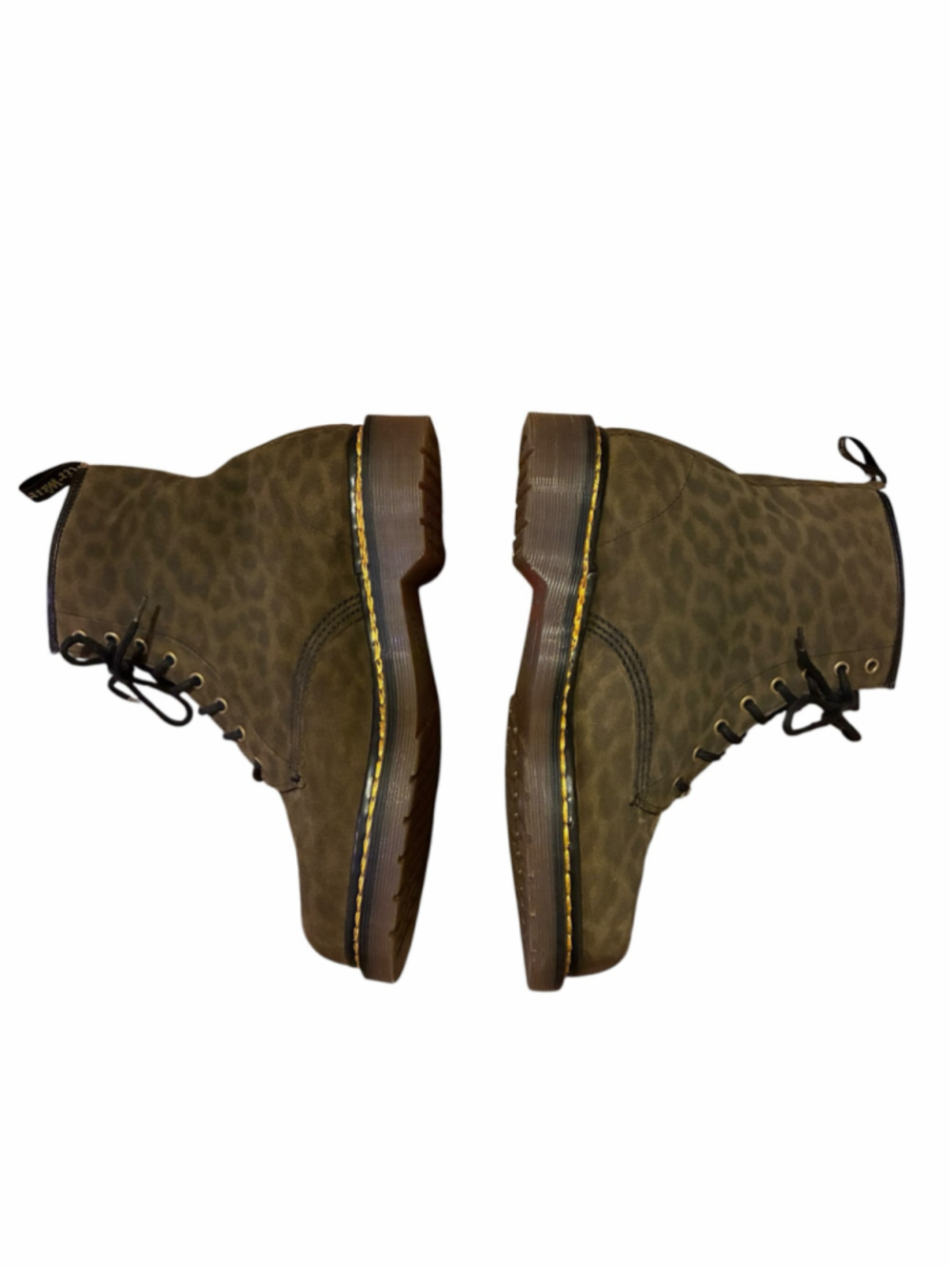 Dr. Martens Leopard suede MIE Double stitch Boots